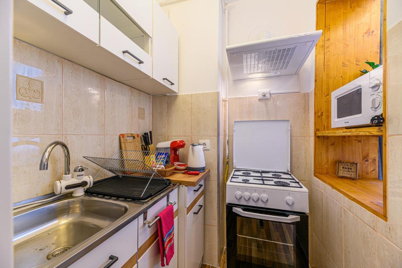 Jad - Family - Apartments & Studios Brasov Luaran gambar
