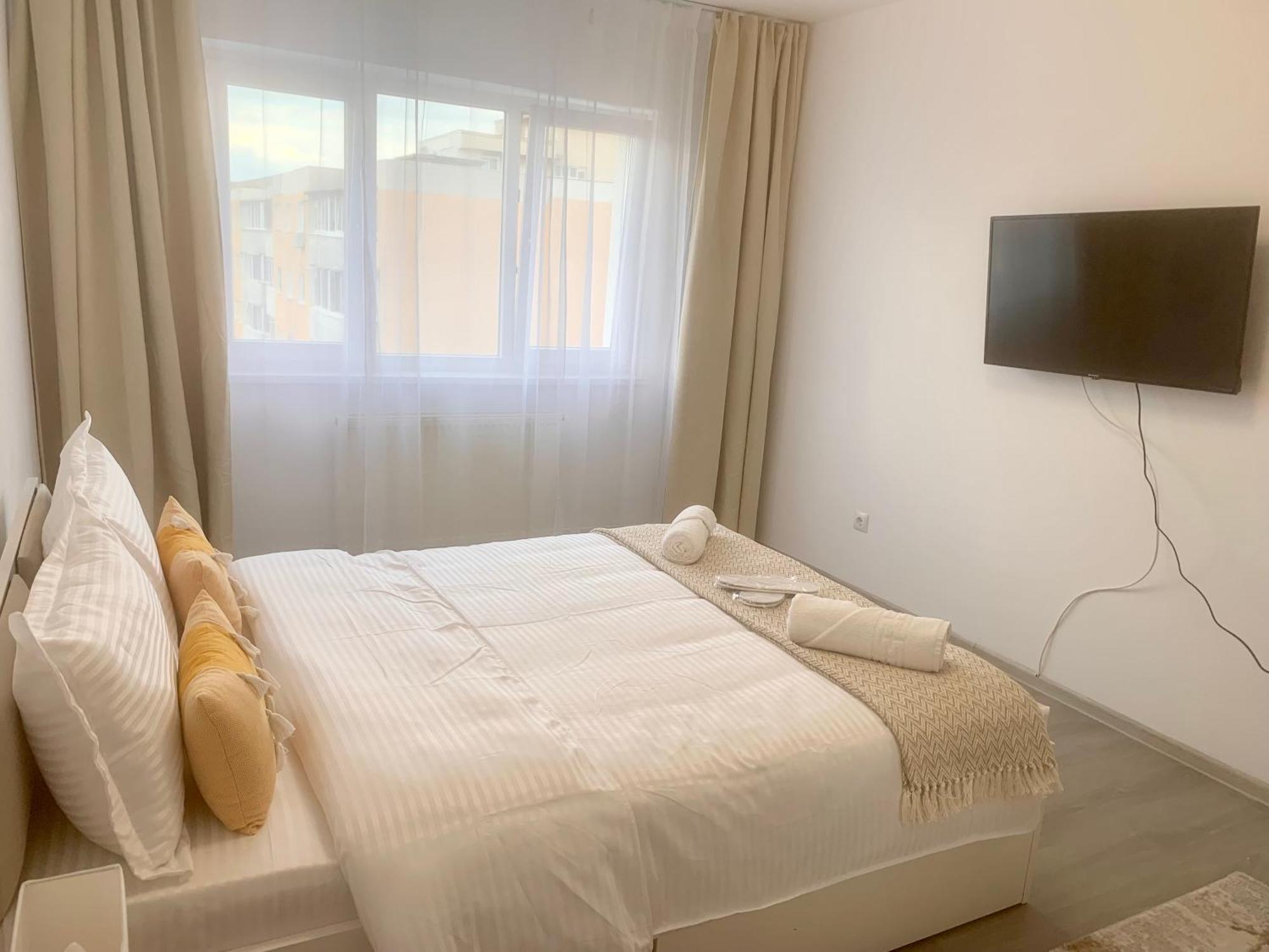 Jad - Family - Apartments & Studios Brasov Luaran gambar
